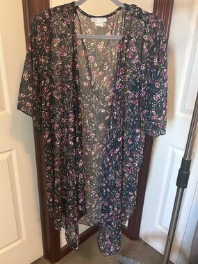 Emory Park Navy Sheer Floral Kimono with Purple and Cream Blooms
